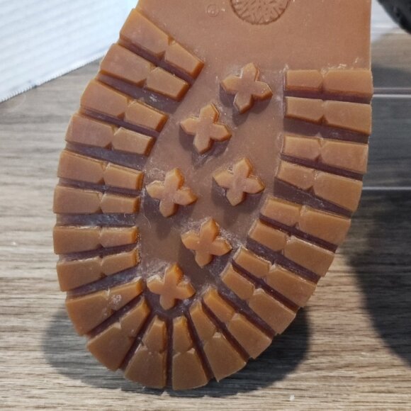 Timberland Insulated Lace Up Combat Boots Sz 7 Grey Silver Leather Retro Booties - Picture 13 of 14